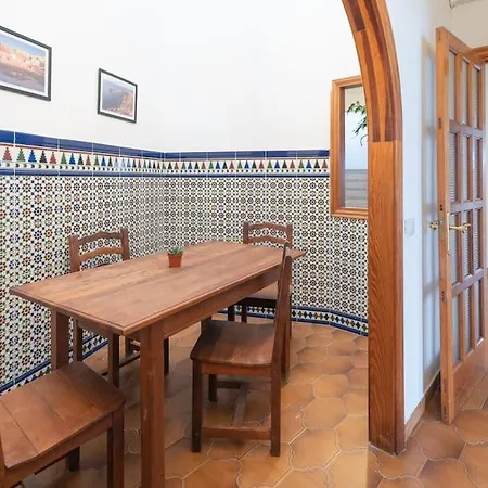 Un Lugar House San Telmo -coliving * 라스팔마스