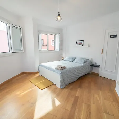 Un Lugar House San Telmo -coliving * 大加那利岛拉斯帕尔马斯