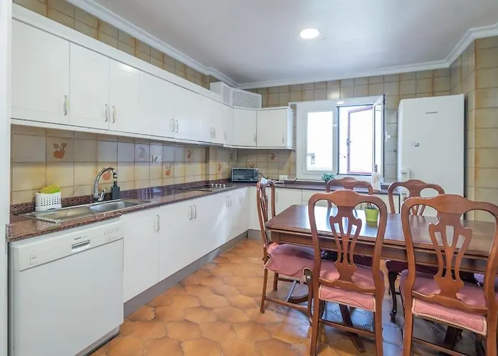 Проживание в семье Un Lugar House San Telmo -coliving Лас-Пальмас-де-Гран-Канария